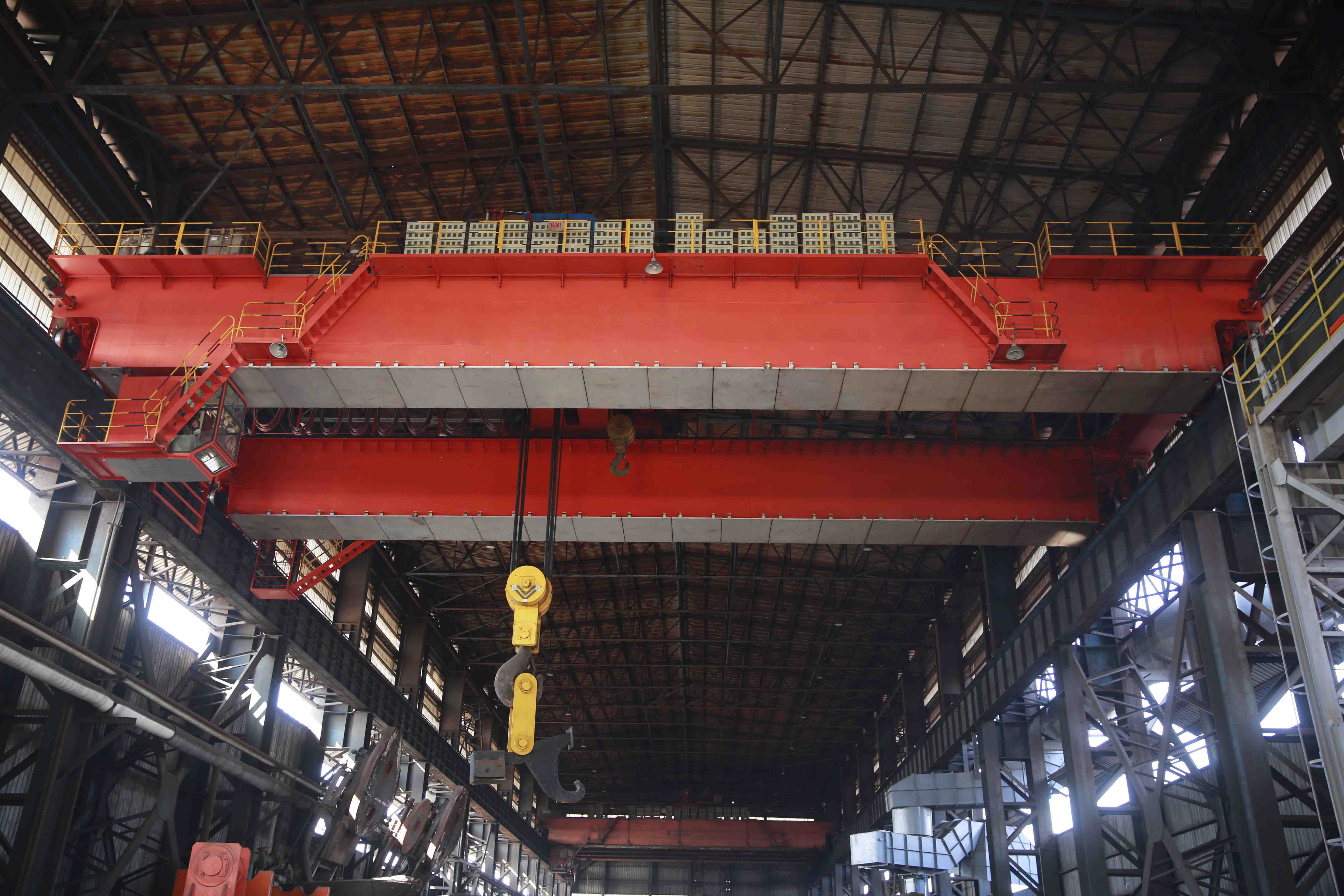 雙梁冶金鑄造起重機(jī)